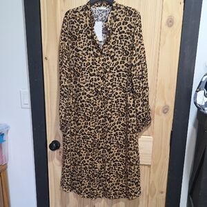 Elegant Animal Print Long Sleeve Dress
